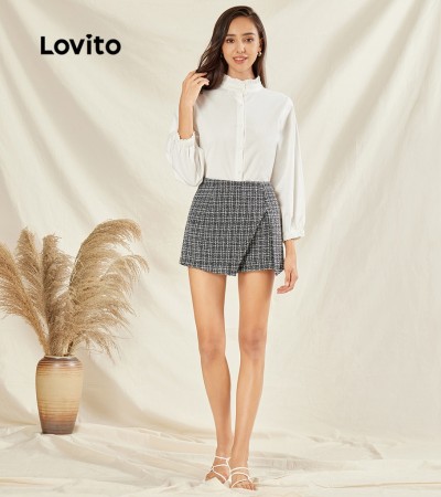 Lovito Elegant Plaid Split Front Tweed Mini Women Shorts L31AD085 (Black)